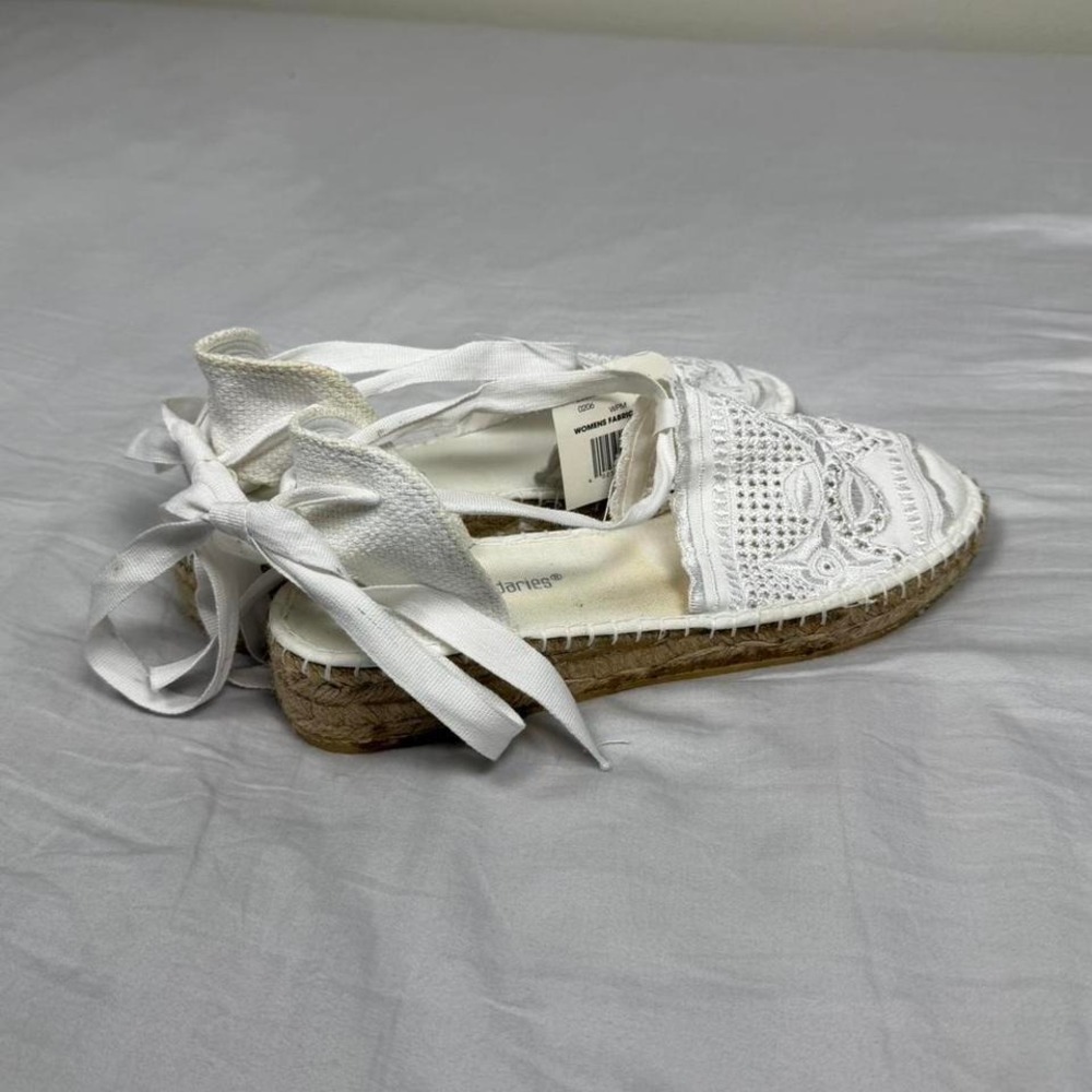 Deadstock NWT y2k No Boundaries white espadrille wedge sandals with extra ribbon